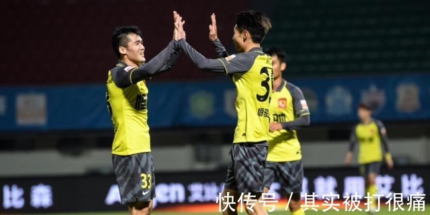 广州队|0-2!中超昔日土豪又输了:被两位00后打爆,吞下7轮不胜