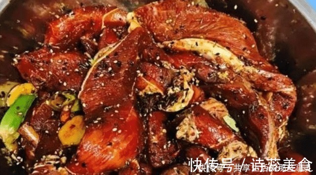 炖牛肉,第一步不是先焯水!大厨教你正确做法,软烂入味,还不腥