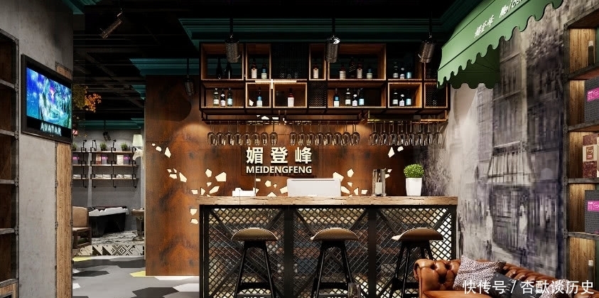 为什么去理发时，店员总会拿一杯水过来？洗头小妹偷偷告诉你实情