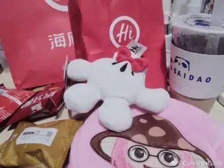 免费|哭了吃了这么久海底捞,才知道这五样东西可以免费带走