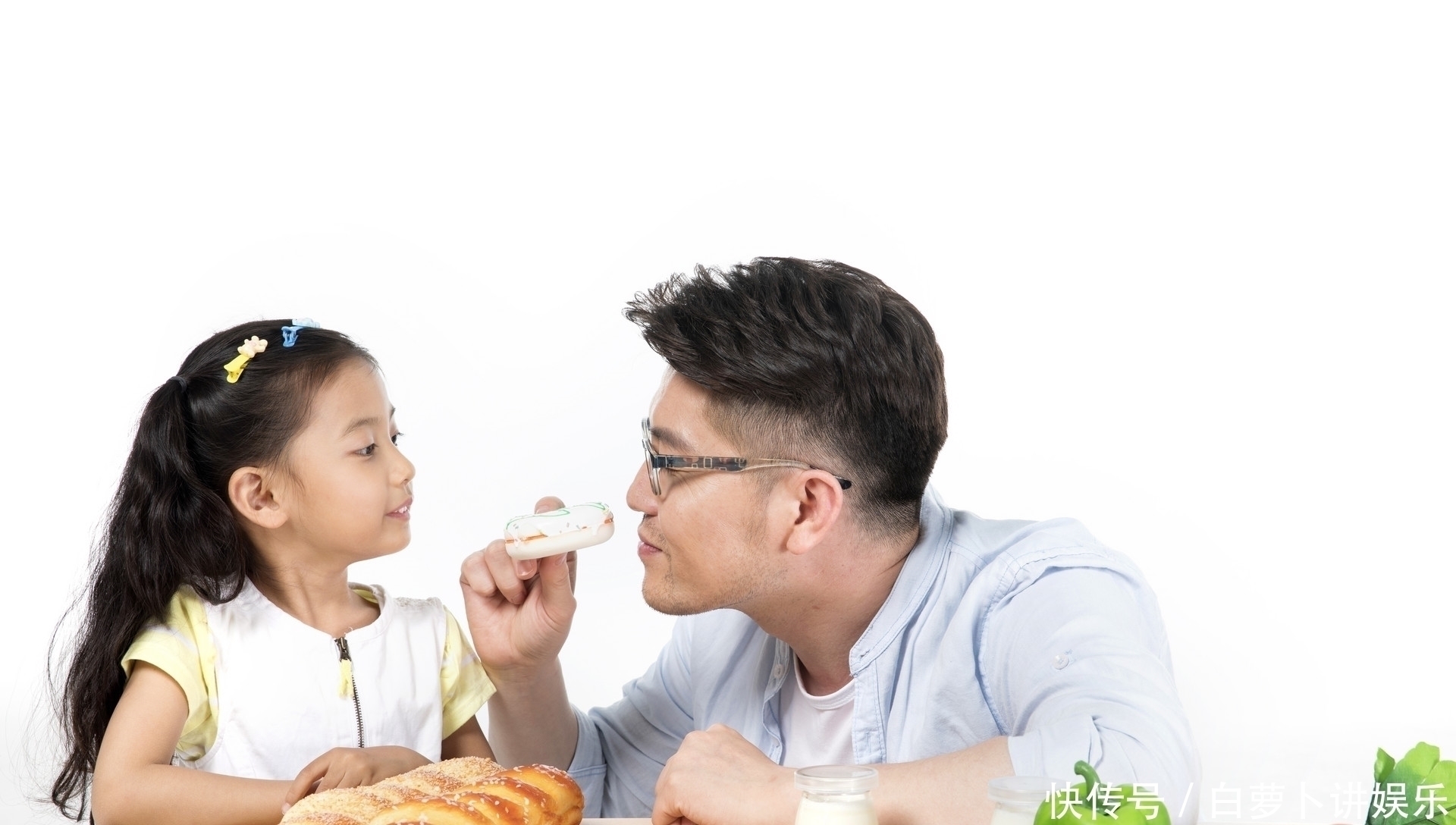 贫血|3岁前下面4类营养素,对大脑发育很重要,摄入充足孩子智商更高