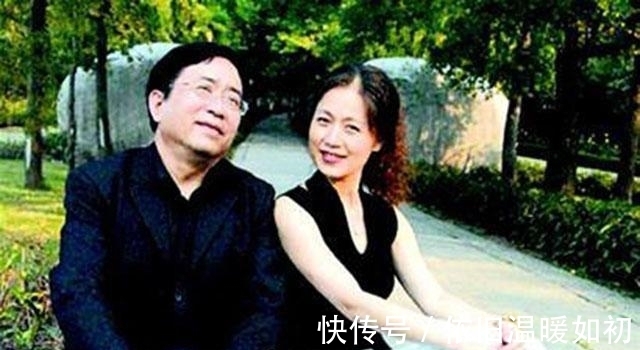 历史人物&当年红极一时的余秋雨为何坠下“神坛”?梁宏达的解释一针见血