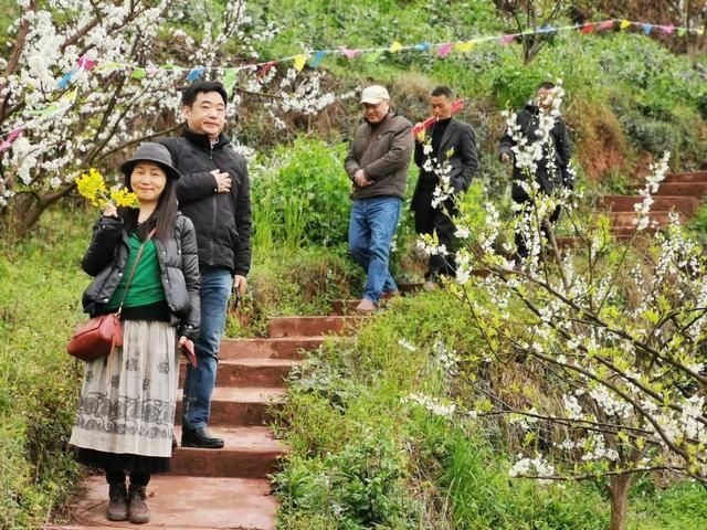 雪雕|临邛花朝节：“丝路雅集飞花令”走进邛崃临济李花节