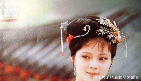 薛蟠,薛宝钗管薛姨妈喊妈妈,为何贾宝玉却不喊王夫人妈妈!