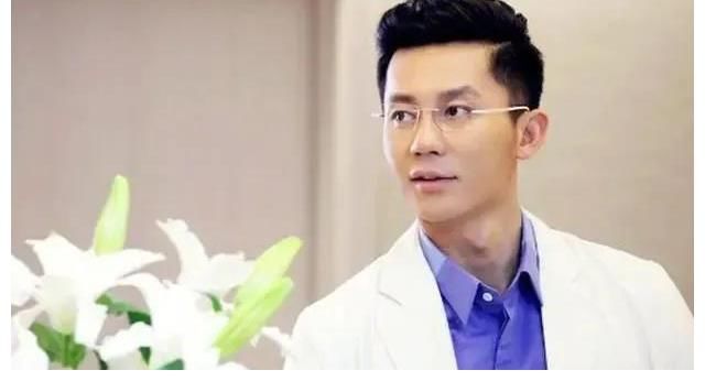 出场只有十分钟，网友直呼太出戏，李晨到底做错了啥？