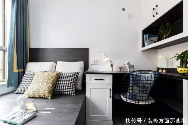 电视柜|87平现代风两居室,黑白灰加入粉色调的装饰这个沙发墙太浪漫了