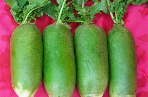 女性可以多吃3种食物,营养丰富、延缓衰老,早