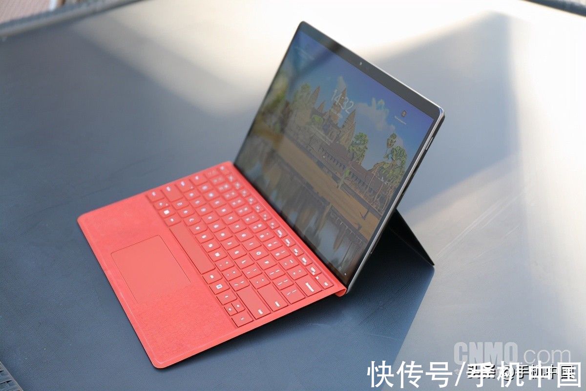 intel|微软Surface Pro 8评测：一份后疫情时代关于轻薄PC的优质答卷