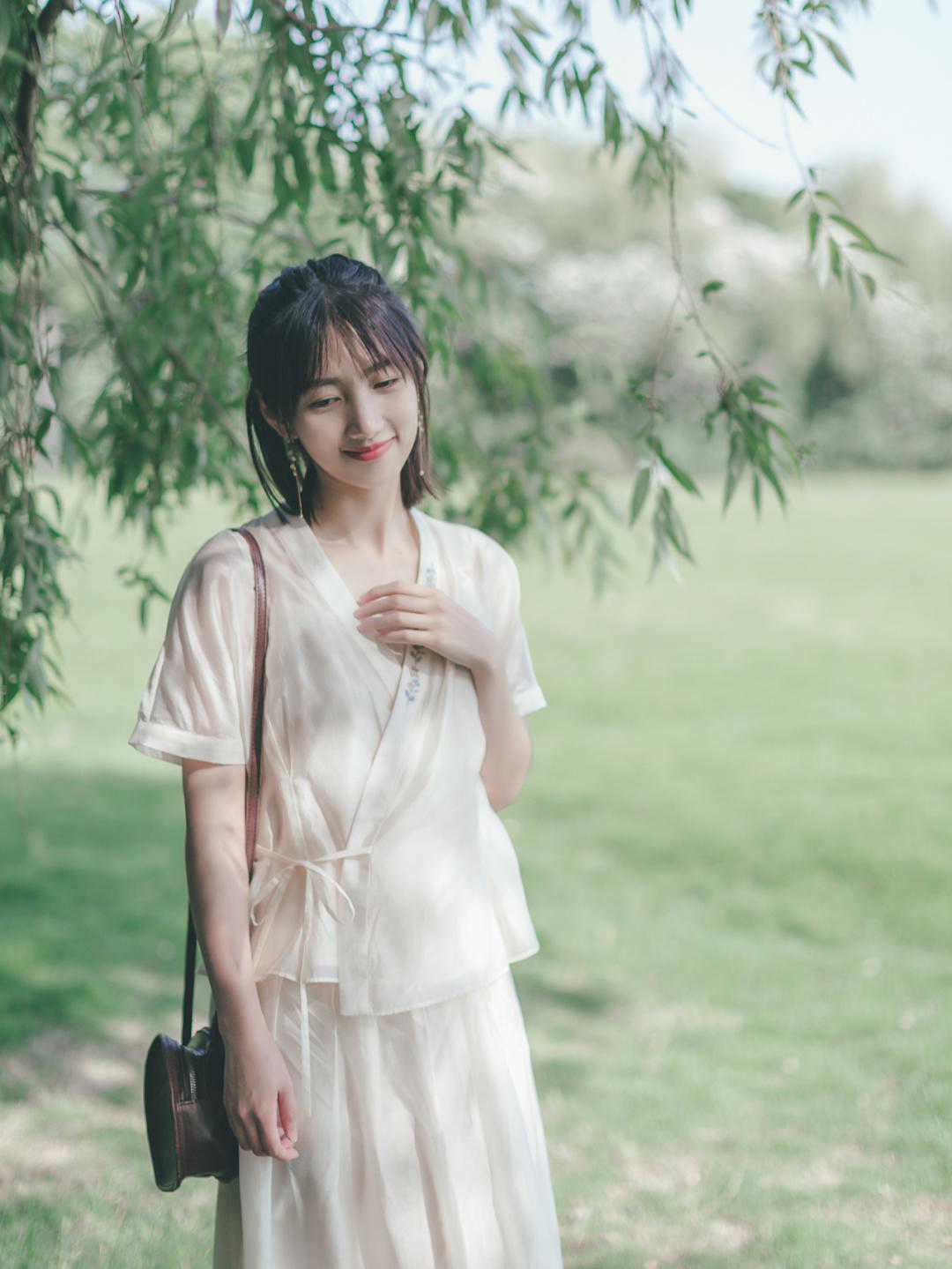 衣服|不挑年龄的基础款,可以这样穿搭,不仅简约还时尚