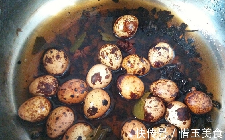 给孩子做此款零食，搭配香料煮一煮，香味浓郁，营养丰富增脑力