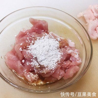 红线椒|#巨下饭的家常菜#干饭神菜「肉炒肉」香辣美味连吃三碗