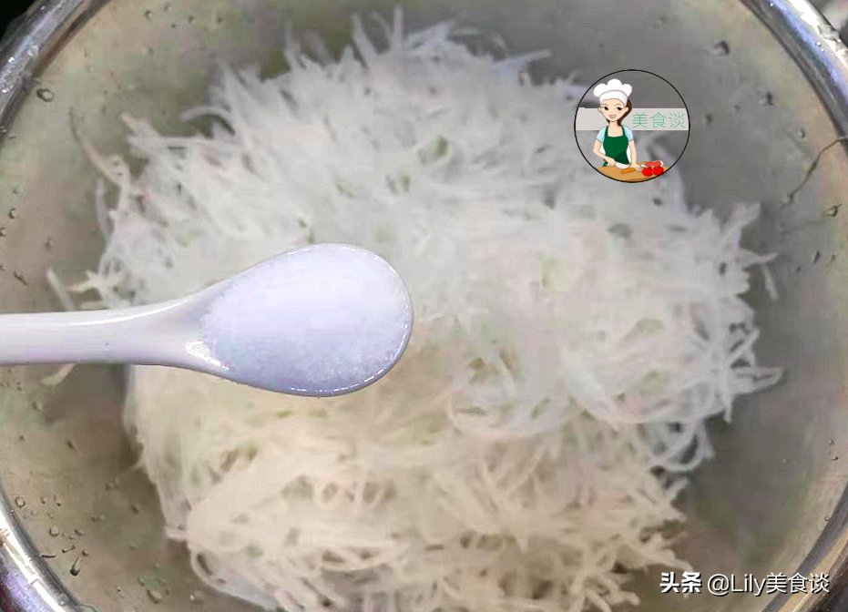 包饺子|立冬将至,这菜被称“小人参”,包饺子鲜香营养,立冬吃它特养人