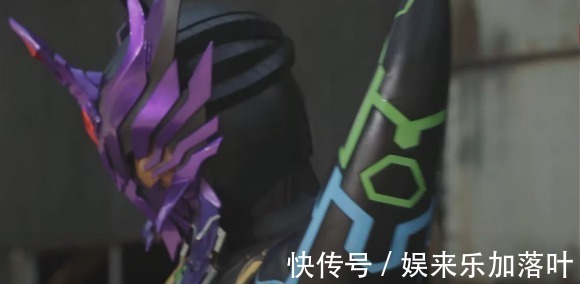 欧兹|假面骑士欧兹里的王究竟有多强其欲望是打倒创造人类的神明!