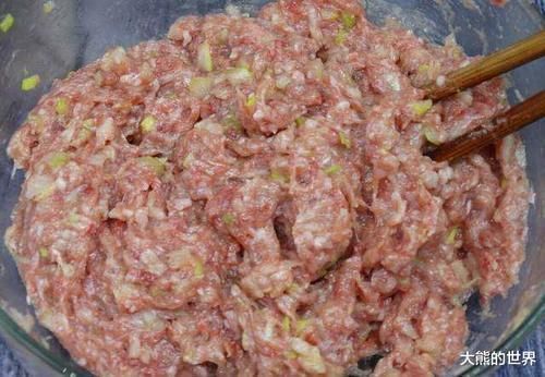 馅料|做白菜馅饺子，牢牢记住“两不放”，饺子味道香，还鲜嫩多汁