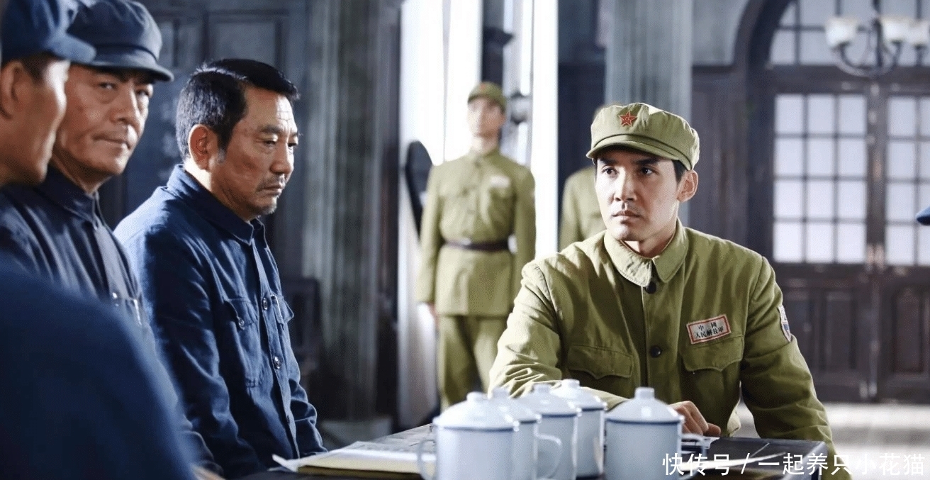 惧怕|功德林一大趣闻:国军中将黄维惧怕一少将?他是谁?