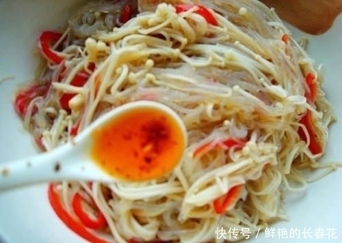 金针菇|130斤瘦到90斤，隔三差五吃这菜，坚持一个月赘肉不见瘦出小蛮腰