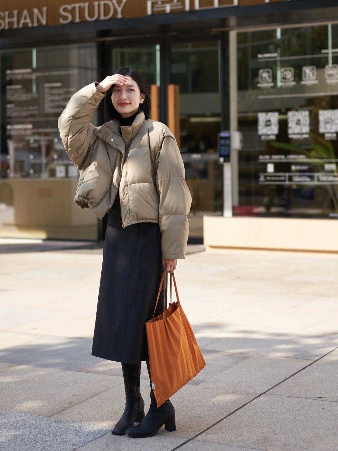 短款 冬季不想再长衣加身,就将短款厚外套搬出来吧!文艺又气质