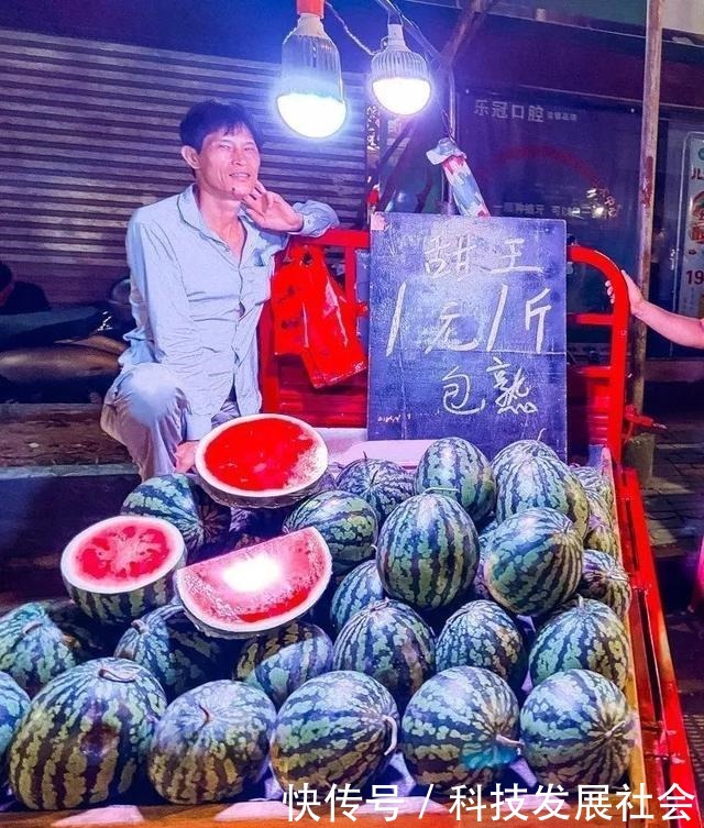 从头吃到尾的平西夜市,没有人能饿着出来!