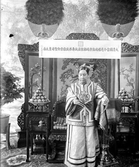 美国|史上最超清的慈禧太后照片,一直藏在美国档案馆,如今才得见天颜