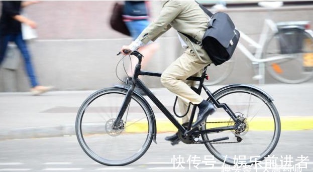 下肢|久坐最温柔的慢性自杀!4妙招,疏通经络,提高免疫,从头补到脚