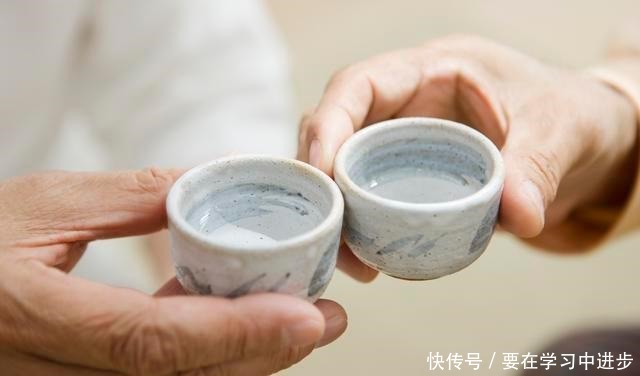 三个香型系列中,百元内入门级,哪个性价比高