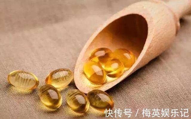 黑色素|44岁女士,坚持吃维生素E以淡化脸上斑点,结果怎样,不妨借鉴