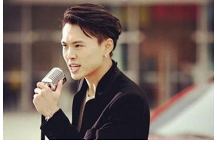 一夜成名|张玮当年因为中国好声音一夜成名,他如今怎么样了?