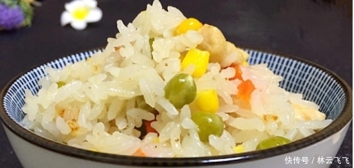 上班族何须不健康的外卖,做个焖饭省时省力还省钱