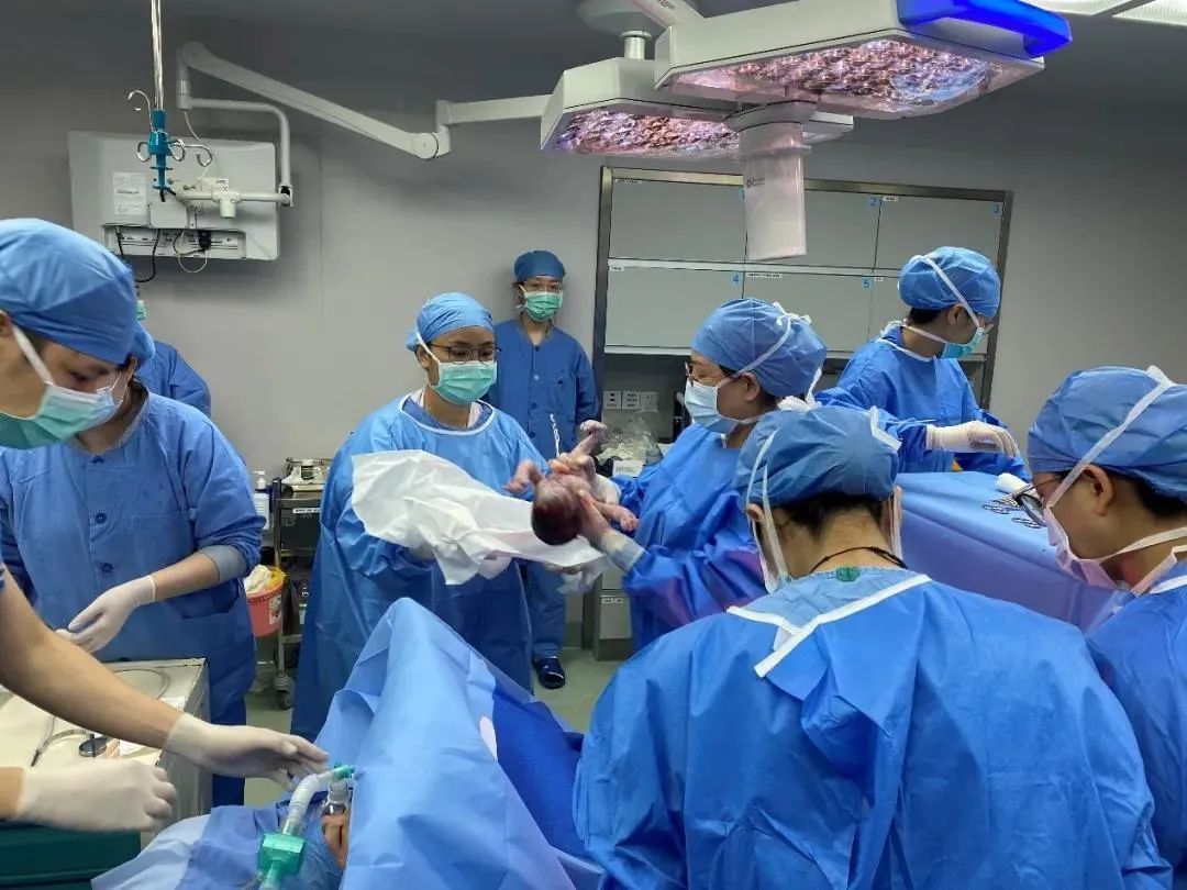 妈妈|怀孕25周查出宫颈癌,年轻妈妈做出这样一个决定