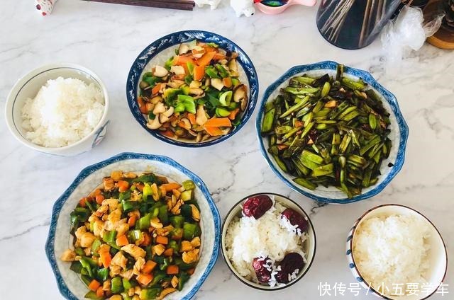 晒晒我家三口人的午餐,一周不重样,营养又好吃,网友家的味道!