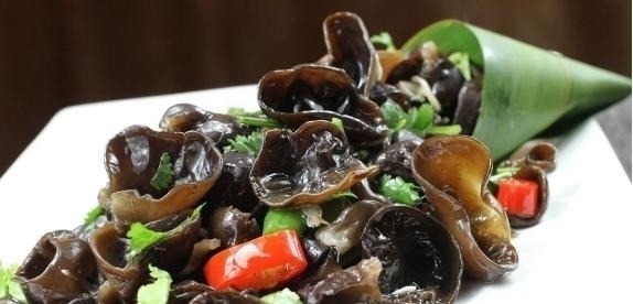 降血脂|血管老化容易堵?多吃这“3种”食物,降血脂,恢复血管弹性!