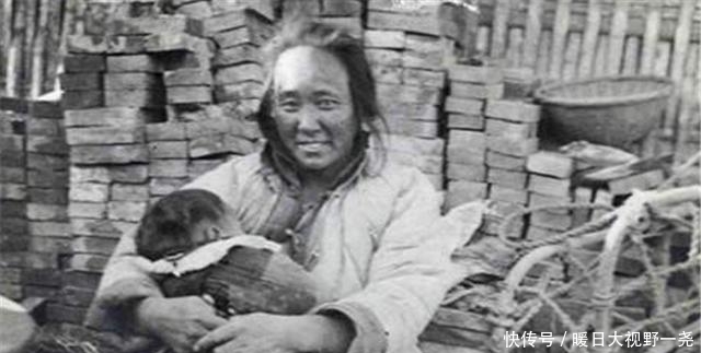 鲁迅|鲁迅为何说:穷人的穷是真的,富人的穷,扫扫地缝还能吃三年