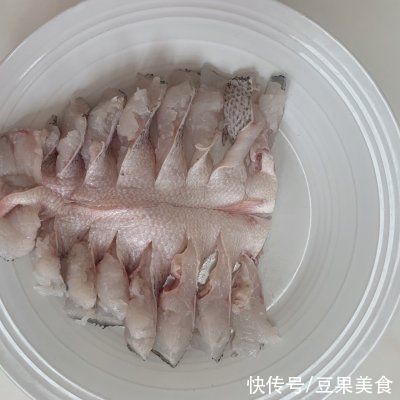 这道清蒸鲈鱼太销魂，连吃3天都不腻