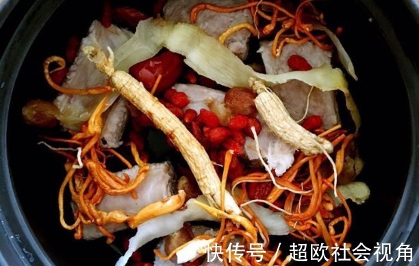 眼干|肝不好,少吃这4类蔬菜!晨起没这5个表现!说明肝脏很“健康”