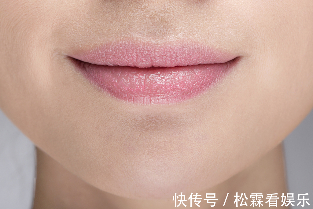 嘴唇|女性有没有妇科疾病,看嘴巴就能够知道,三个特征一眼就能分辨