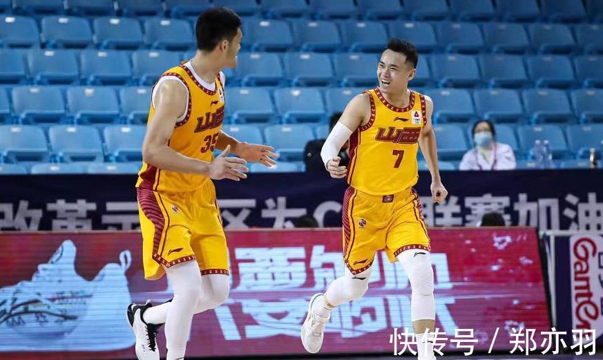 葛昭宝|掀翻联赛第2,终结对手9连胜!CBA杀出大黑马,辽宁队成渔翁