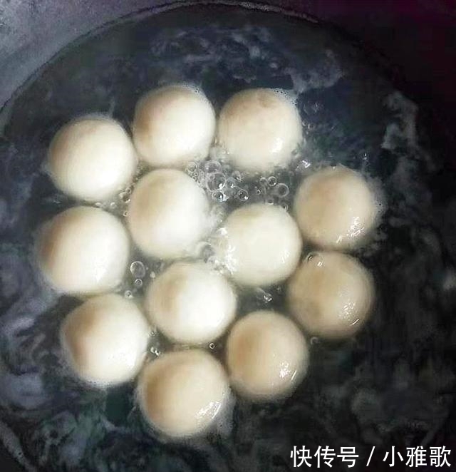 皮肤|它是“穷人的阿胶”,早晚吃一碗,色斑没了,皮肤水灵灵