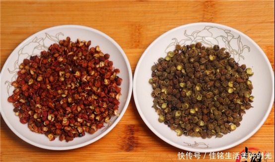 大厨|花椒油不要马上下锅炸,大厨教你一招,又香又麻,比卖的还好吃