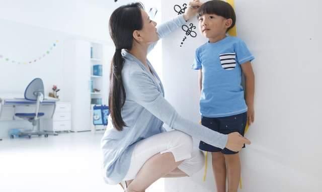 睡前习惯|14岁前,必须让孩子改掉的几个睡前习惯,否则会错过身高冲刺期