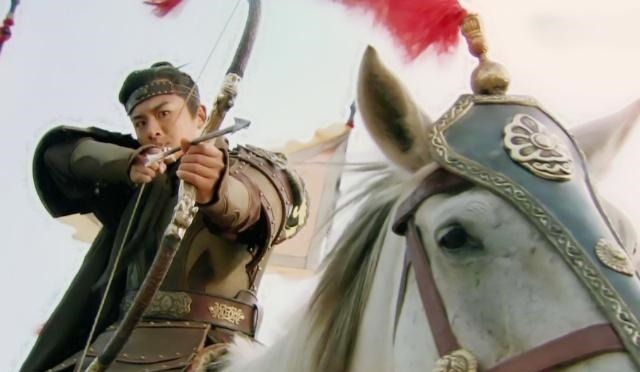 李元霸#李元霸锤震四明山,武力绝伦让天下英雄噤声,只因未碰到这三人