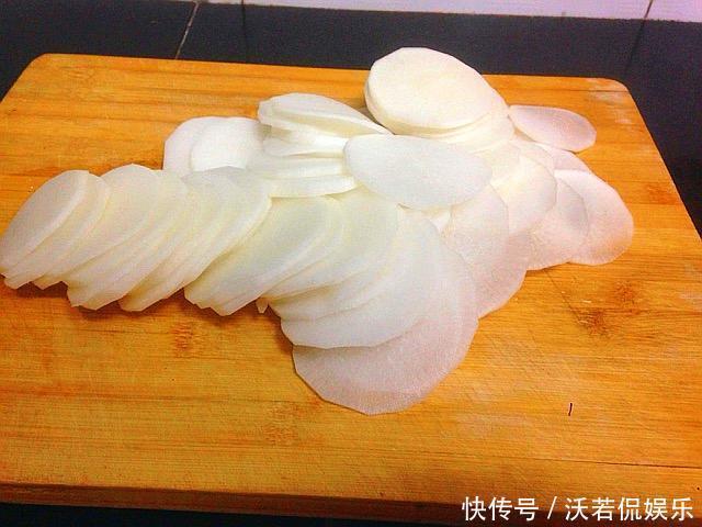 做成|秋季食补就要多吃它,比花菜营养成分还要高,做成干锅特下饭