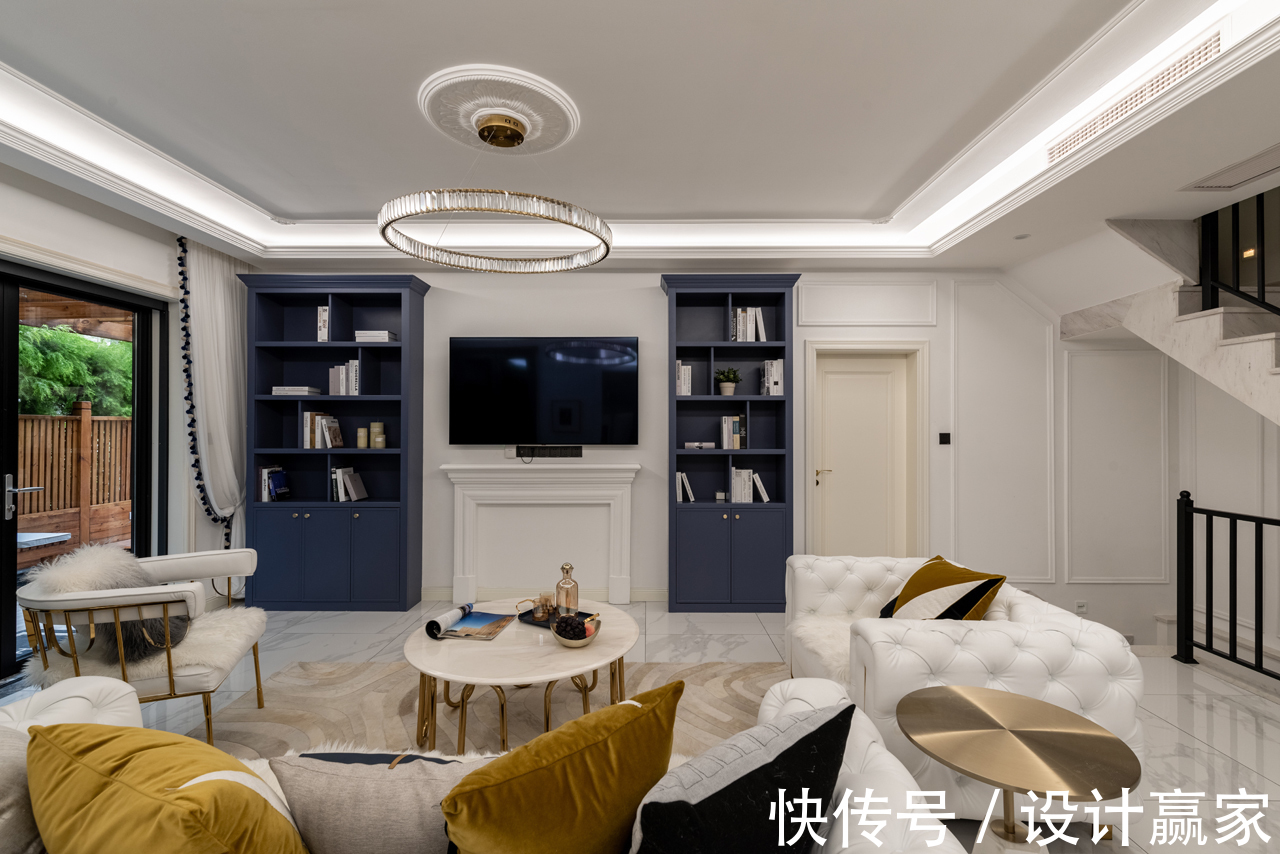 自由地带|200㎡法式叠拼,庄重浪漫有格调,叫人爱得不行