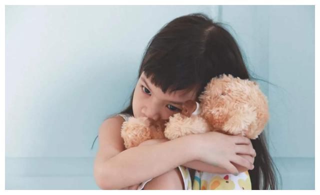 现在的小孩不能打？李玫瑾：出现3种行为坚决打，别手软