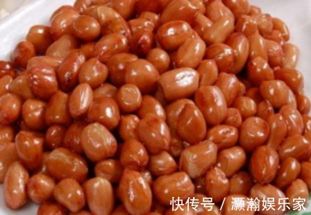 白皮儿|炸花生米,先放油就错了!大厨教你正确做法,香脆美味,不回潮