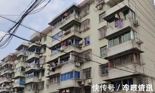 房地产商|旧改外装电梯实行,装完后高层却纷纷后悔:花钱给自己找麻烦