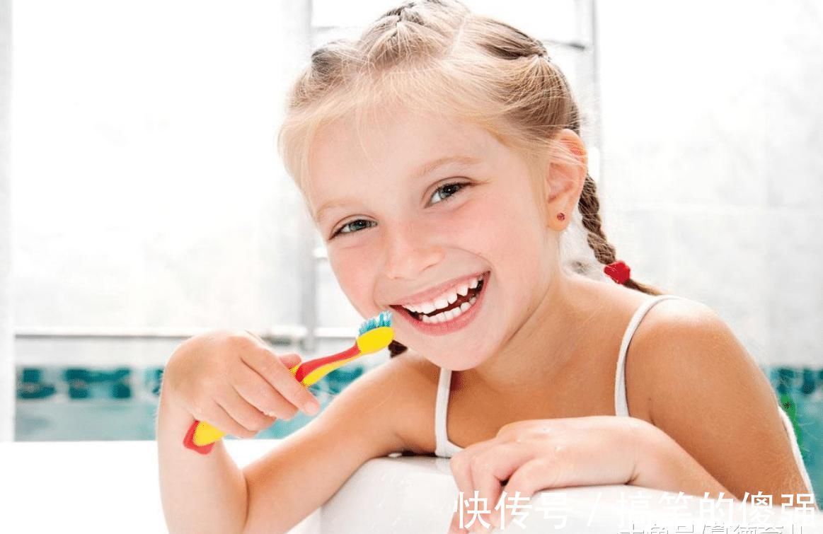 黑牙|3岁男童不吃糖,却长了一口黑牙,牙科医生说都怪父母瞎胡闹