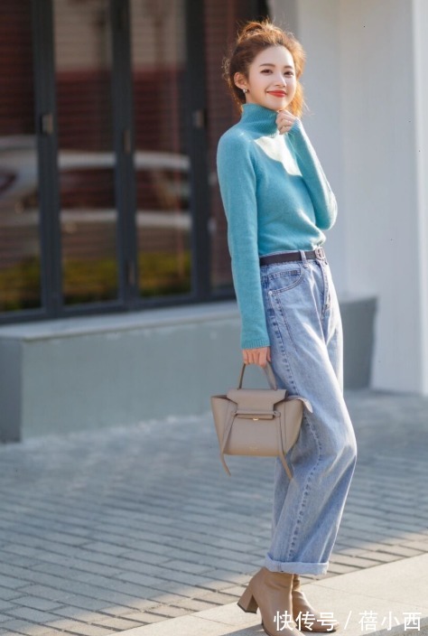 穿搭|建议多穿“针织衫”,选择这4种颜色,搭配半身裙、牛仔裤很时髦