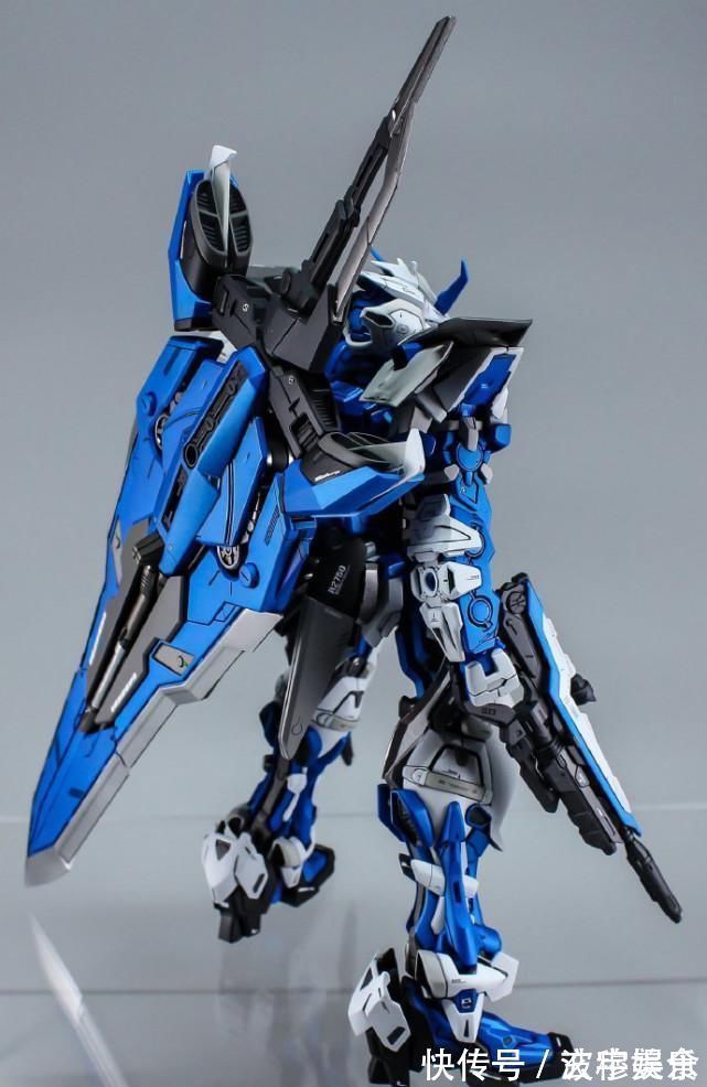模友|模玩控:舒服配色MG比例异端高达模型蓝色机
