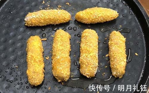 喜欢吃香芋的看过来,打成泥搓成条,简单一做,外酥内软不够吃