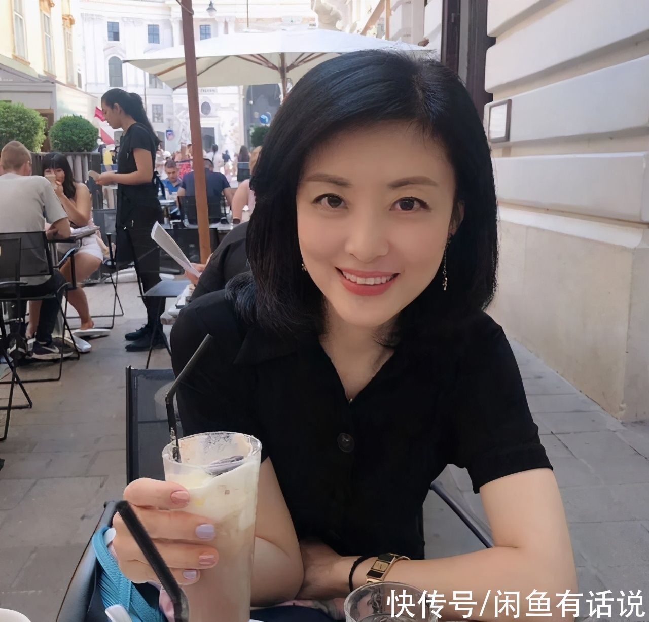 天生|女人脸上有这几个特征,是天生的“冻龄脸”,老了也是一枝花